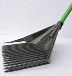 Golden Gark Multihark - Voor Harken, Scheppen En Zeven - Per Stuk – Groen 8 Golden Gark Multihark - Voor Harken, Scheppen En Zeven - Per Stuk – Groen -Merkloos Winkel 1136x1200
