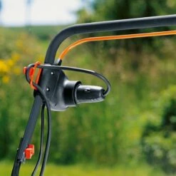 GARDENA EVC 1000 Verticuteermachine - Werkbreedte 30 Cm - Werkgebied 600m2 -Merkloos Winkel 1200x1200 170