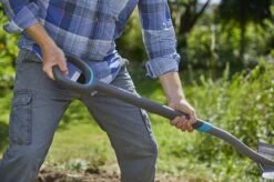 Gardena ErgoLine Spade Schop -Merkloos Winkel 1200x799 100