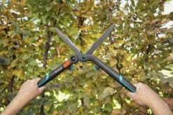 GARDENA - 2 In 1 EnergyCut Heggenschaar - 2.5x Meer Kracht - Totale Lengte 60 Cm -Merkloos Winkel 1200x799 31