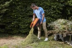 Black & Decker BLACK+DECKER BCMW3318L2-QW Grasmaaier - 18V - 33cm - Incl. 2 Accu's En Lader -Merkloos Winkel 1200x800 137