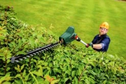 Bosch UniversalHedgePole 18 Heggenschaar Op Steel - Met 18 V Accu En Lader -Merkloos Winkel 1200x800 52