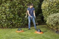 Black & Decker BLACK+DECKER BEMWH551-QS Zweefmaaier - 1200W - 30cm - Gesnoerd 11 Black & Decker BLACK+DECKER BEMWH551-QS Zweefmaaier - 1200W - 30cm - Gesnoerd -Merkloos Winkel 1200x803 1