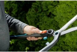 GARDENA - 2 In 1 EnergyCut Heggenschaar - 2.5x Meer Kracht - Totale Lengte 60 Cm -Merkloos Winkel 1200x813 1