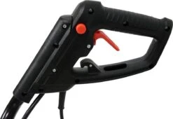 Profeco Tuinfrees Elektrisch 1050W - Grondfrees Verrijdbaar - Werkbreedte: 360mm 7 Profeco Tuinfrees Elektrisch 1050W - Grondfrees Verrijdbaar - Werkbreedte: 360mm -Merkloos Winkel 1200x826 3