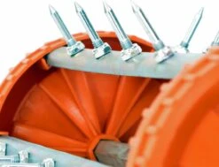 FUXTEC Gazonbeluchter / Verticuteerroller FX-RL400 12 FUXTEC Gazonbeluchter / Verticuteerroller FX-RL400 -Merkloos Winkel 1200x917