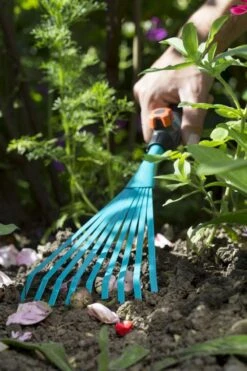 GARDENA Combisystem Bladharkje - Werkbreedte 12 Cm - 25 Jaar Garantie -Merkloos Winkel 800x1200 24