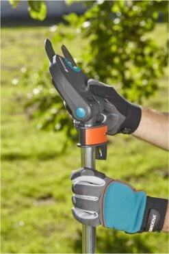 GARDENA - Comfort Takkenschaar StarCut 160 - Snoeischaar - Reikwijdte Ca. 3.5 M - Max Knipdiameter 32 Mm 14 GARDENA - Comfort Takkenschaar StarCut 160 - Snoeischaar - Reikwijdte Ca. 3.5 M - Max Knipdiameter 32 Mm -Merkloos Winkel 800x1200 7