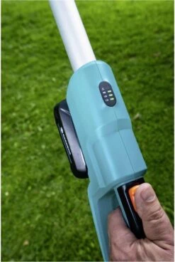 GARDENA - Accu Telescopische Snoeizaag - TCS 20/18 P4A Set - 20cm - 50 Cm ⌀ -Merkloos Winkel 806x1200 2